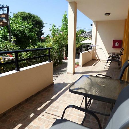 Dolphins Apartments & Rooms Limenas  Exterior photo