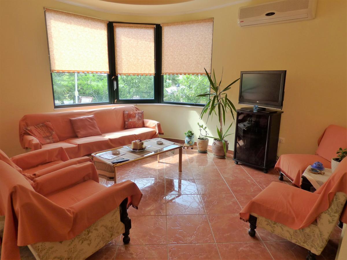 Dolphins Apartments & Rooms Limenas  Exterior photo