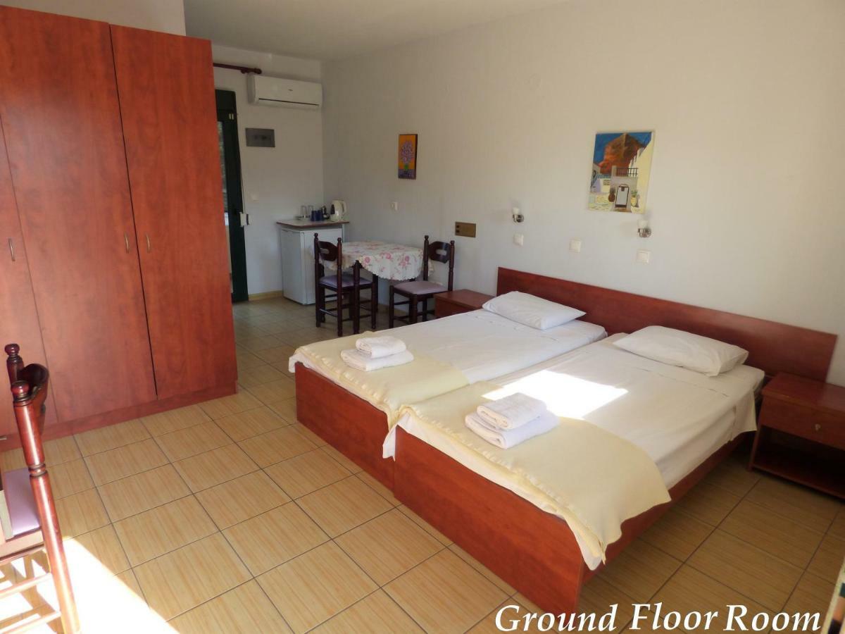 Dolphins Apartments & Rooms Limenas  Exterior photo