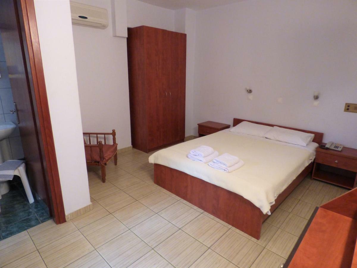 Dolphins Apartments & Rooms Limenas  Exterior photo