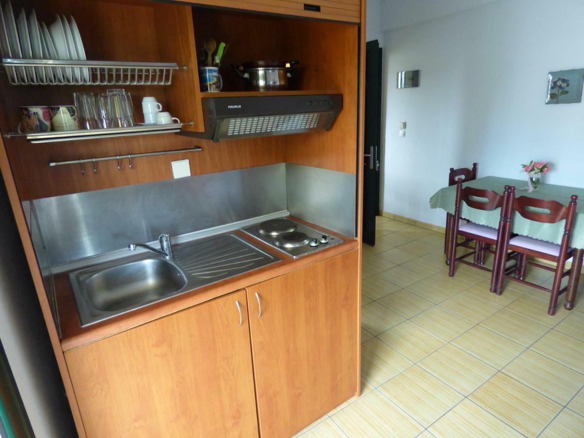 Dolphins Apartments & Rooms Limenas  Exterior photo