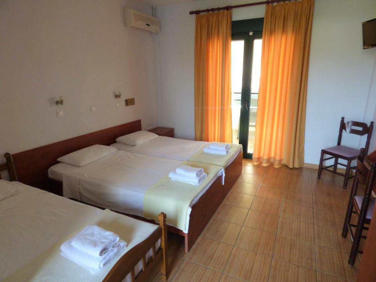Dolphins Apartments & Rooms Limenas  Exterior photo